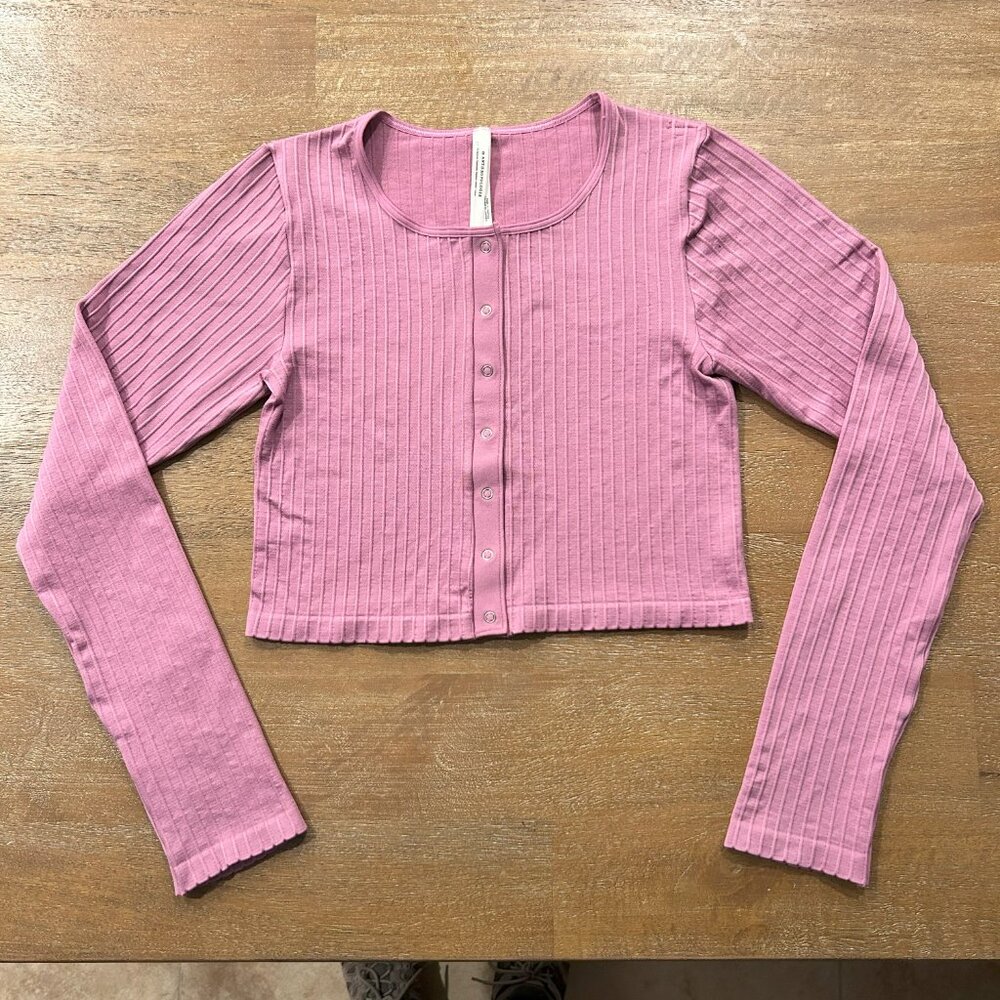 Anthropologie Seamless Snap Front Crop Top- Color: Mauve Size S/M